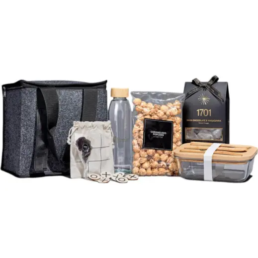 Yatta Deluxe Delicacies Hamper Branded